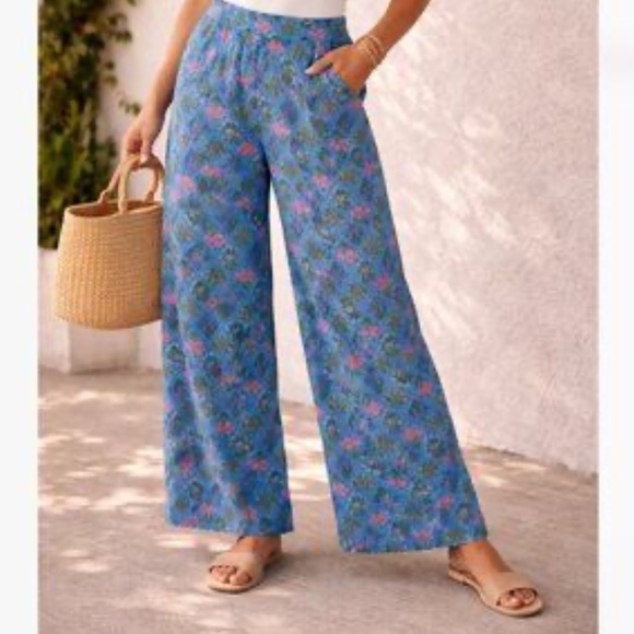 LOFT Pants - LOFT Tall Fluid Wide Leg Elastic Waist Pants in Bouquet Linen Blend Floral LT